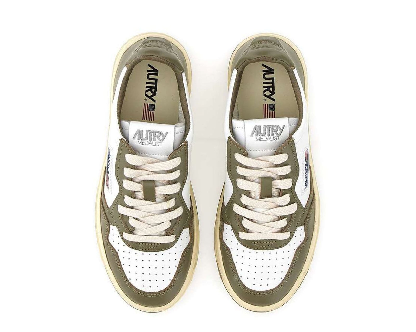 Autry Medalist Low Bicolor Sneakers