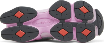 New Balance 9060 – Warped