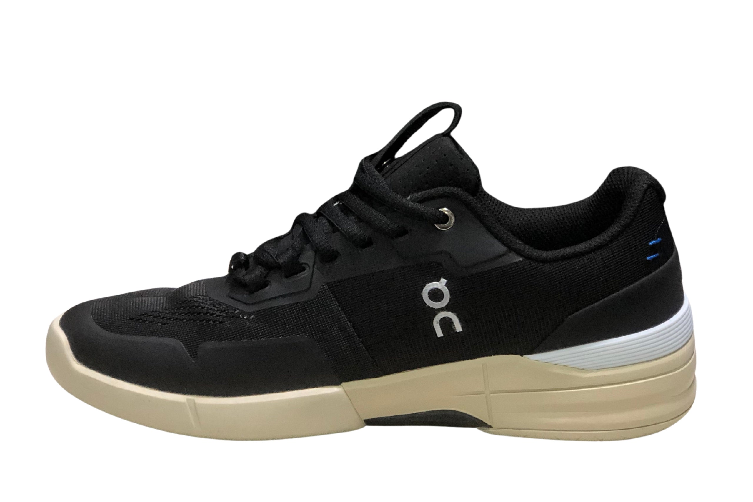 On The Roger Rro Running | און קלאוד