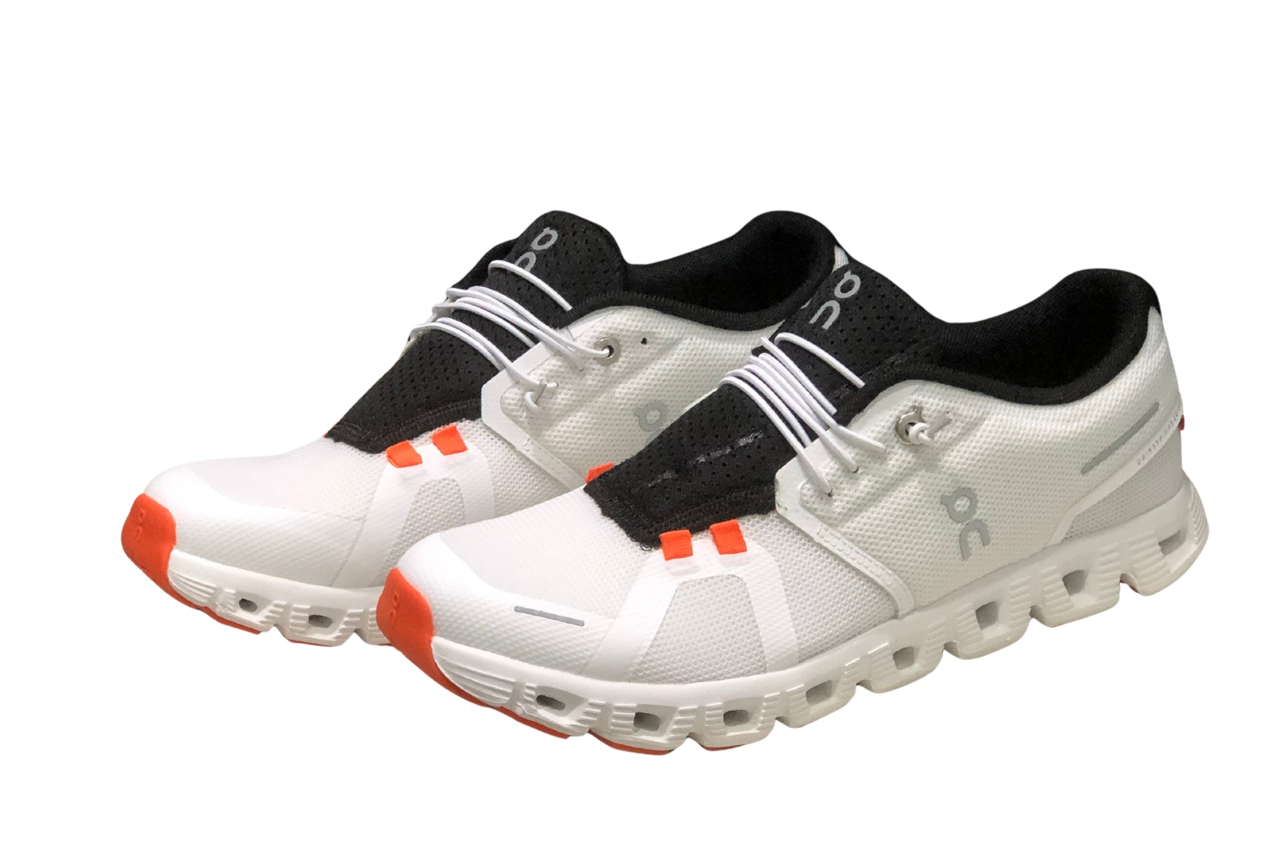 On Cloud 5 Running | און קלאוד