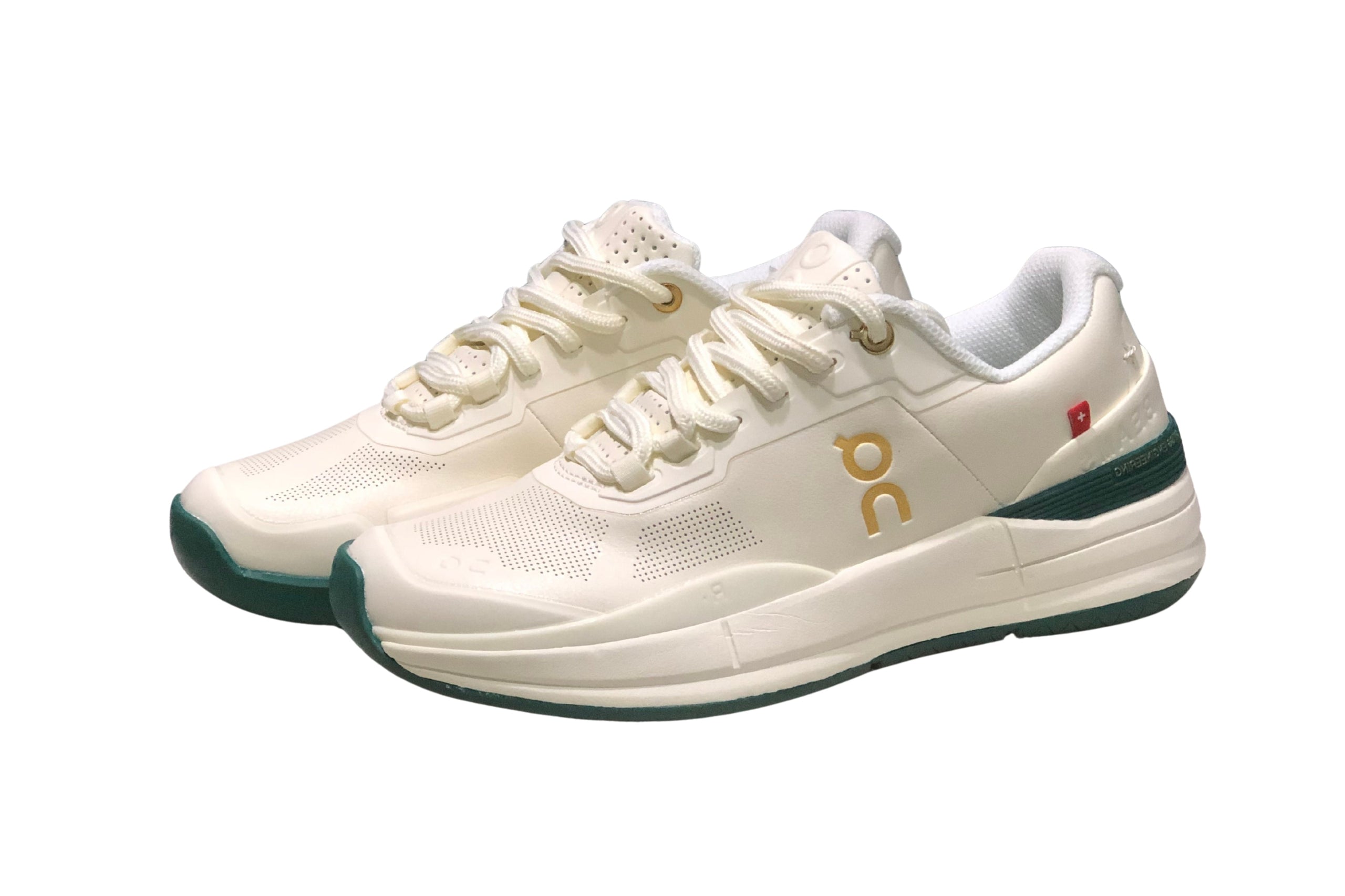 On The Roger Rro Running | און קלאוד