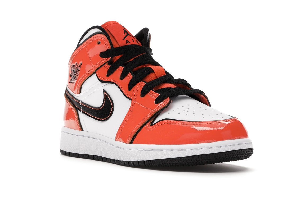 נעלי נייק אייר ג'ורדן | Jordan 1 Mid Turf Orange GS