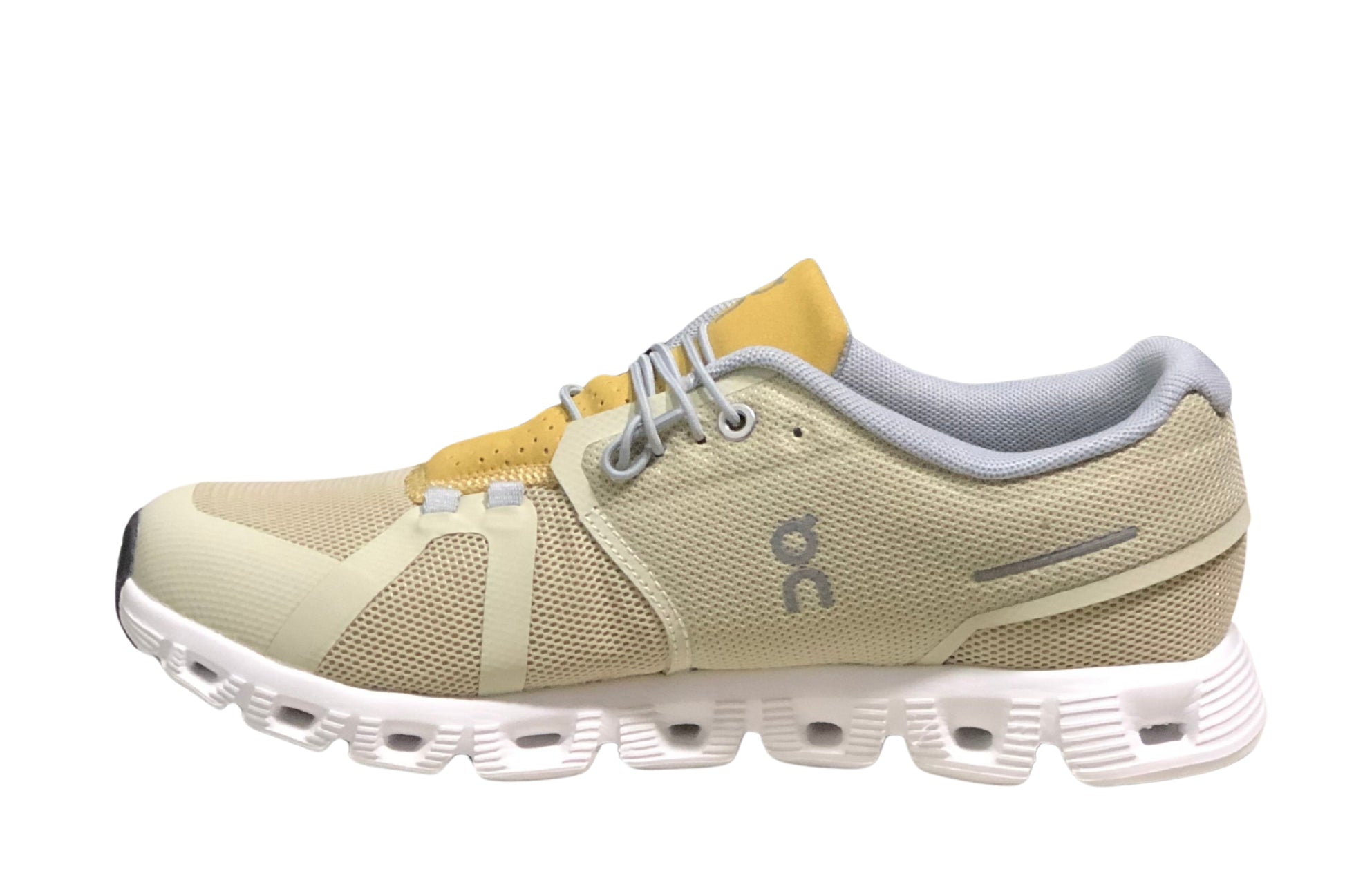 On Cloud 5 Running | און קלאוד