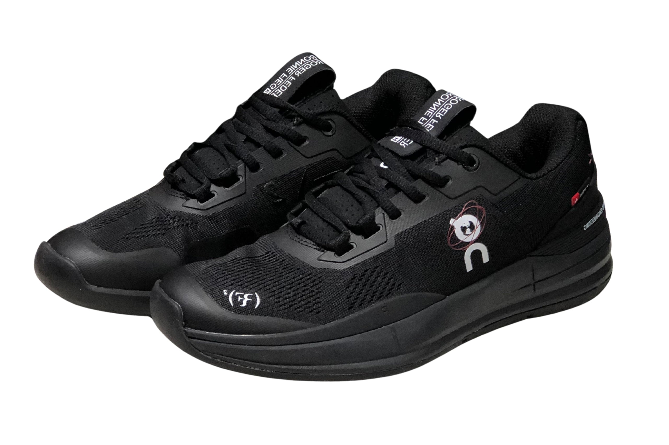 On The Roger Rro Running | און קלאוד
