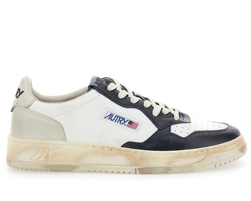 Autry Medalist Super Vintage Low-Top Sneakers