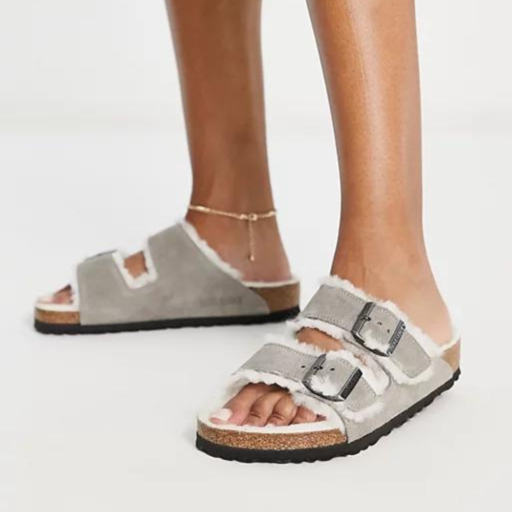 כפכפי בירקנשטוק | Birkenstock Arizona fur Grey