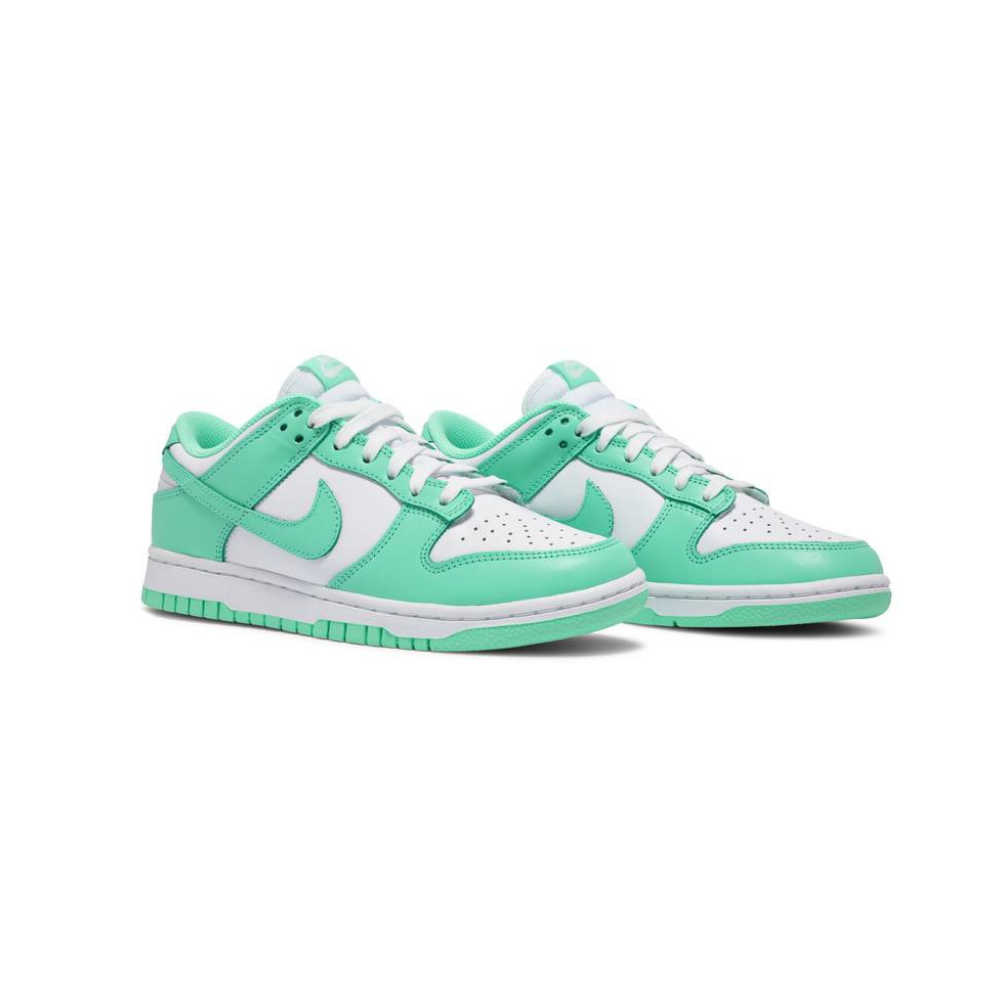 נעלי נייק דאנק | Nike Dunk Low Glow