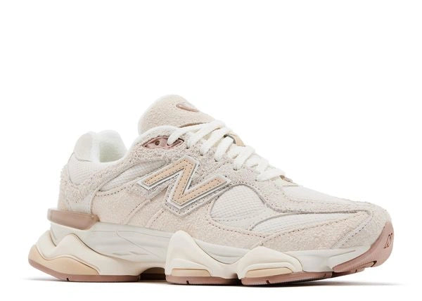 New Balance 9060 – Bisque Sea Salt