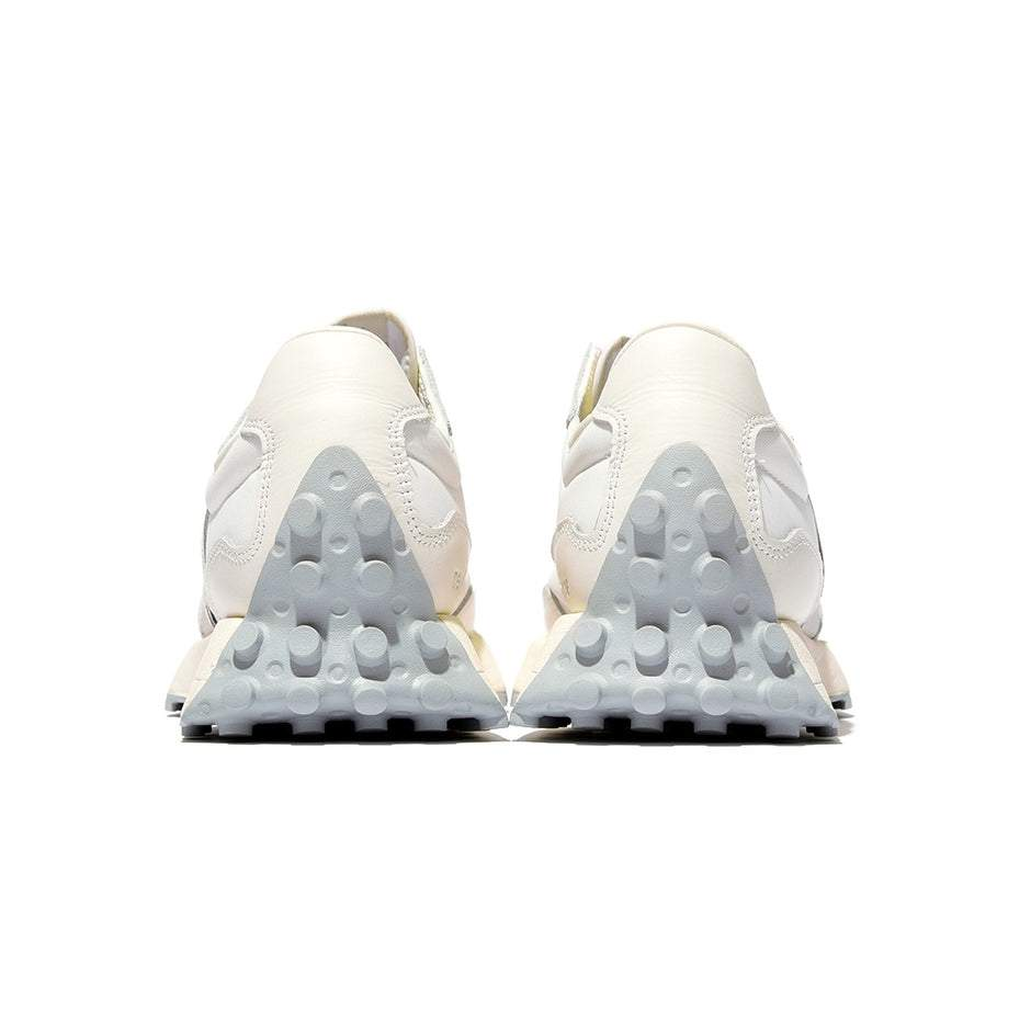 New Balance Shoes | NEW BALANCE 327 white pack