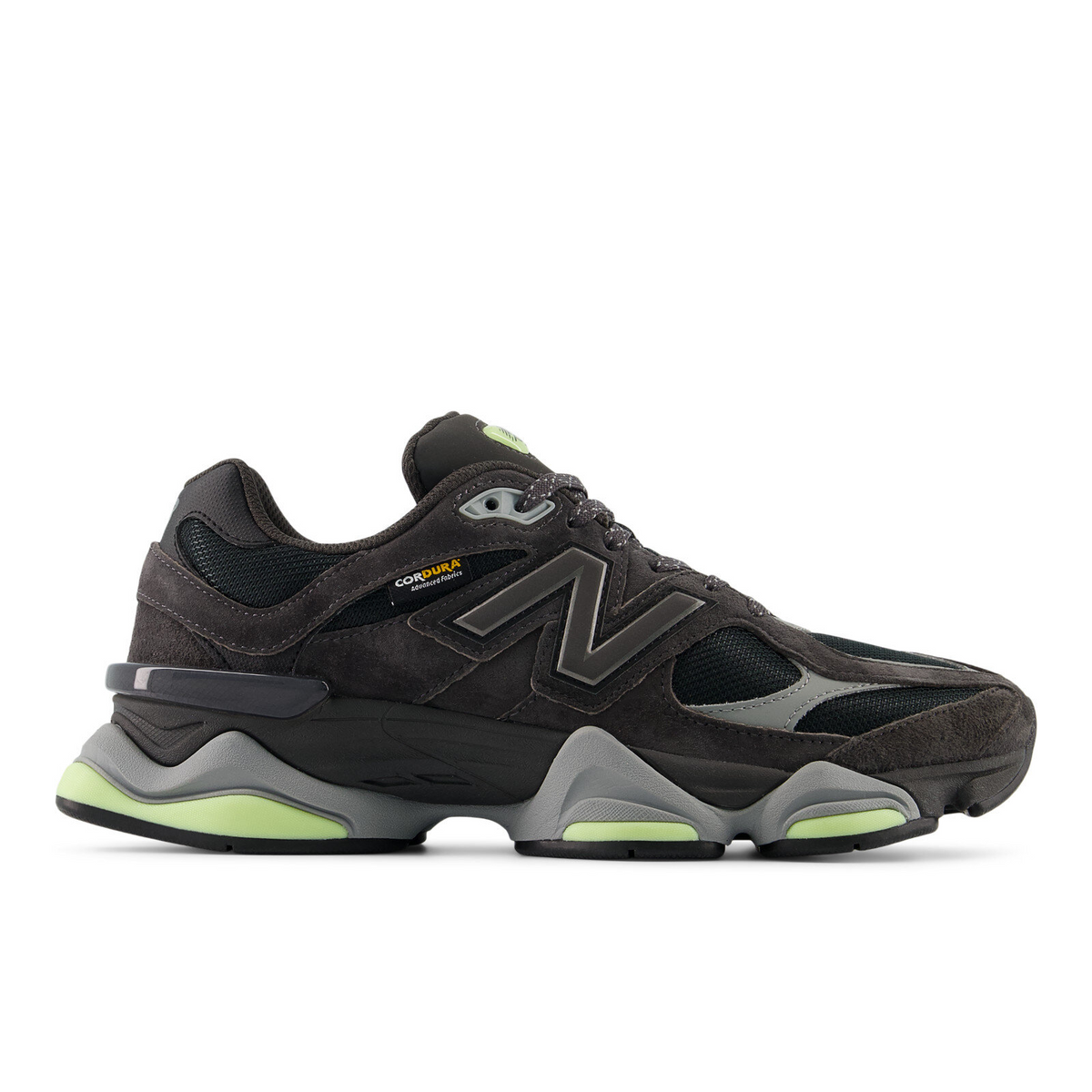 New Balance 9060 – Black Cement Dry Lime