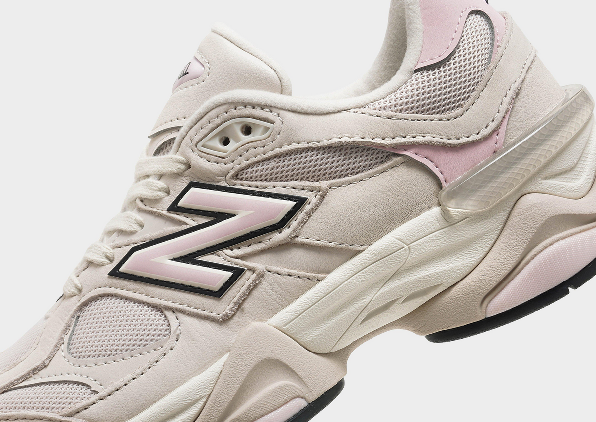 New Balance 9060 – Cream and Light Pink