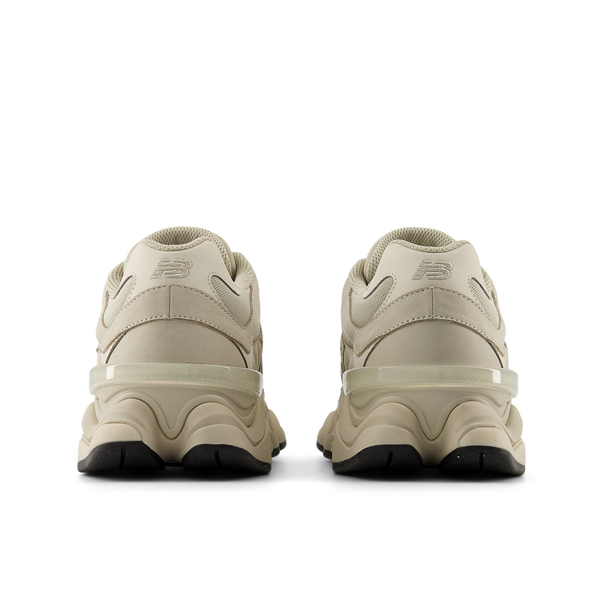 New Balance 9060 – Shipyard Linen