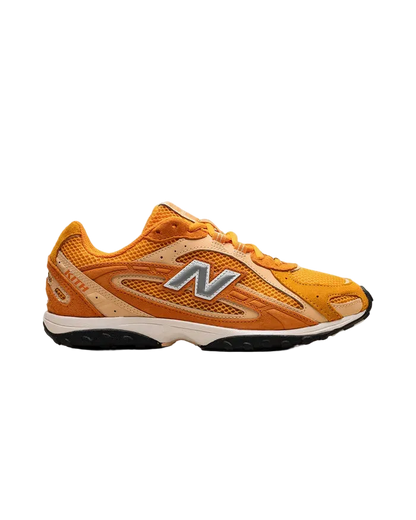 NEW BALANCE 204L - Kith Orange